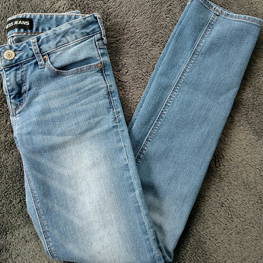 Express Stella low rise skinny jeans size 0R